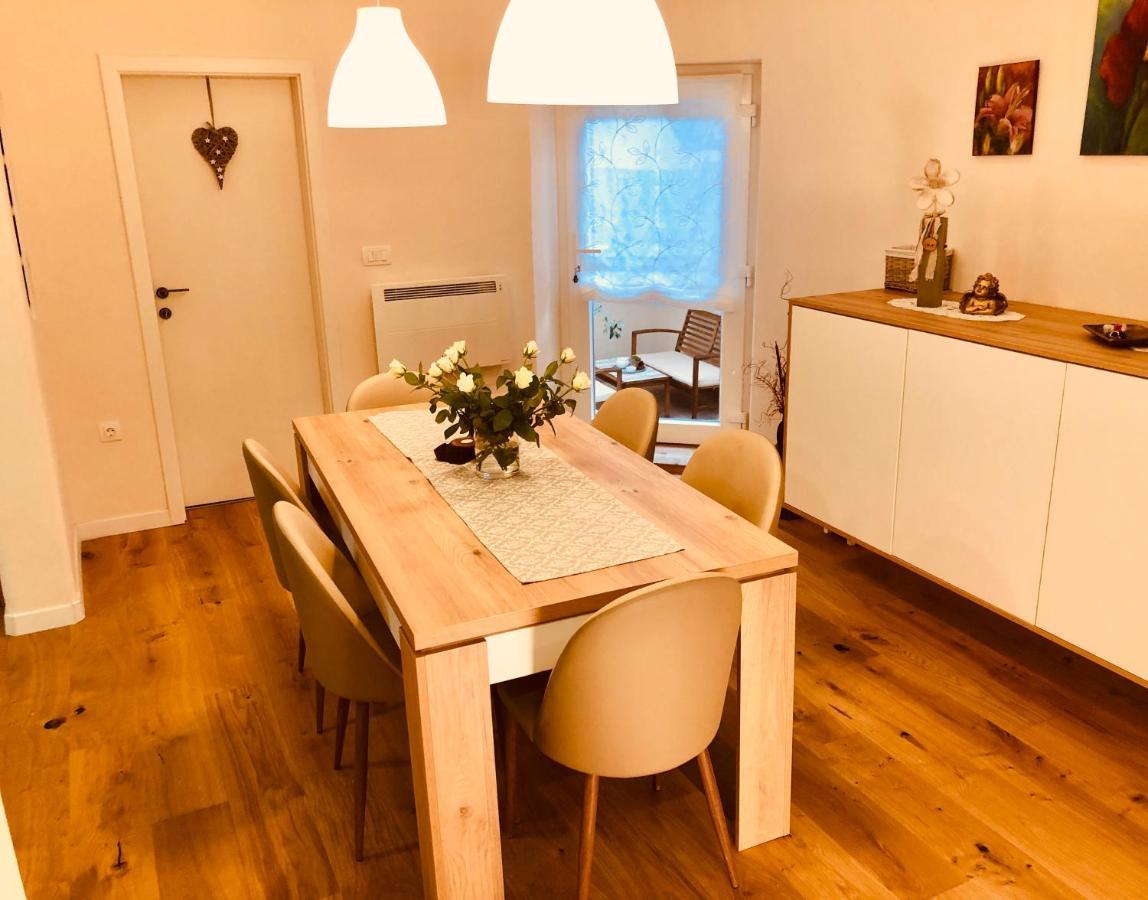 Apartment Karin Rijeka Eksteriør bilde